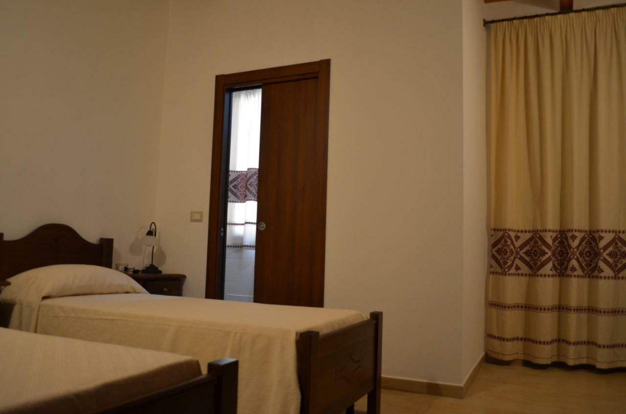 Casa Vacanze La Pavoncella Iglesias Dış mekan fotoğraf