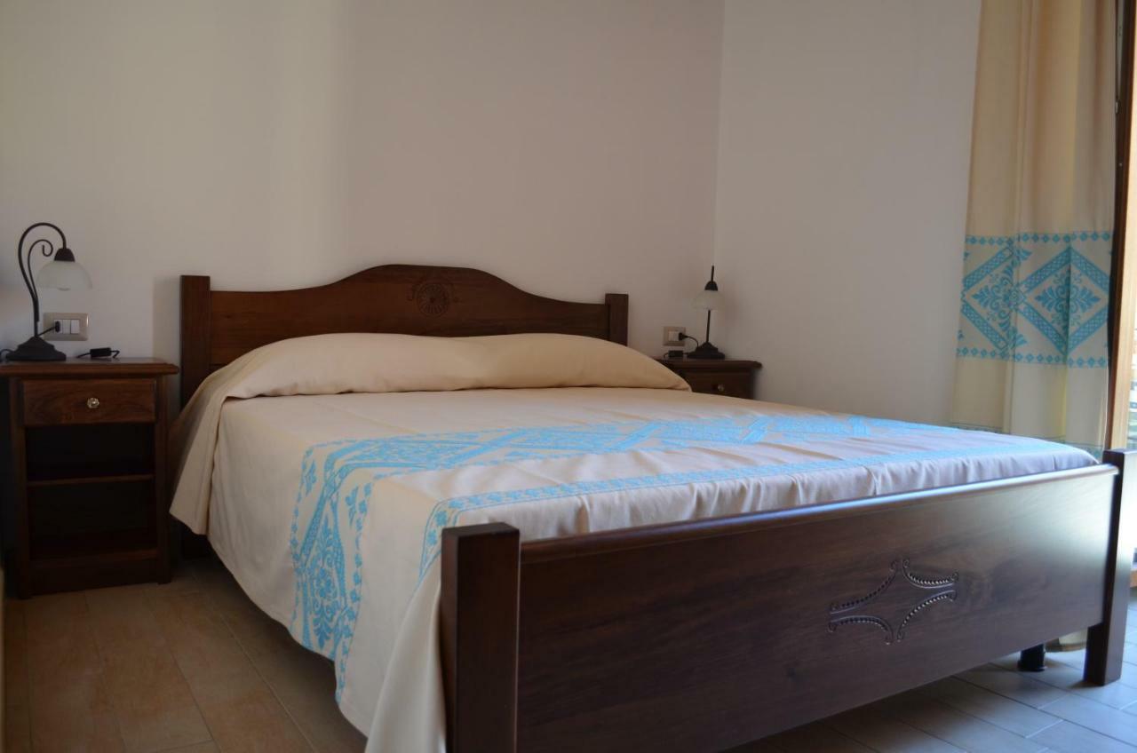 Casa Vacanze La Pavoncella Iglesias Dış mekan fotoğraf