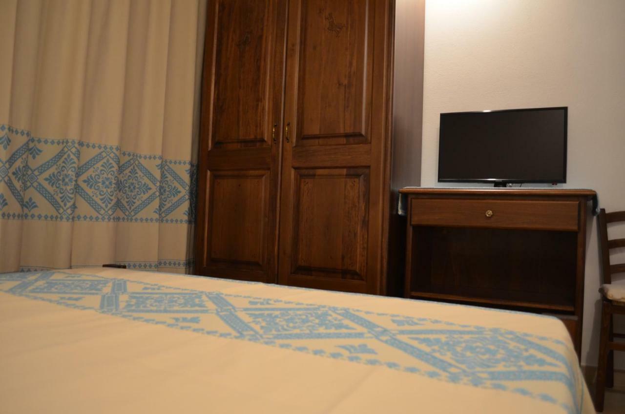 Casa Vacanze La Pavoncella Iglesias Dış mekan fotoğraf