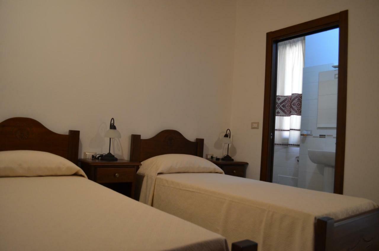 Casa Vacanze La Pavoncella Iglesias Dış mekan fotoğraf